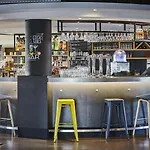 Radisson Paris 4*