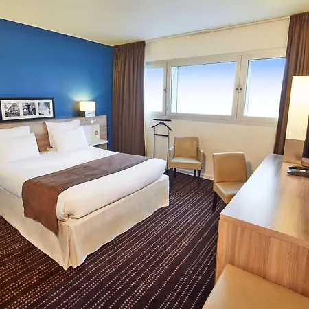 Campanile – Airport 4*