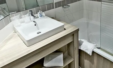 Radisson Paris Hotel Le Bourget