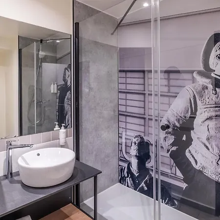 Campanile – Airport Hotel 4*