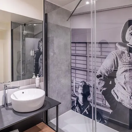 Radisson Paris 4* Le Bourget