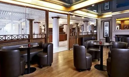 Radisson Paris Le Bourget