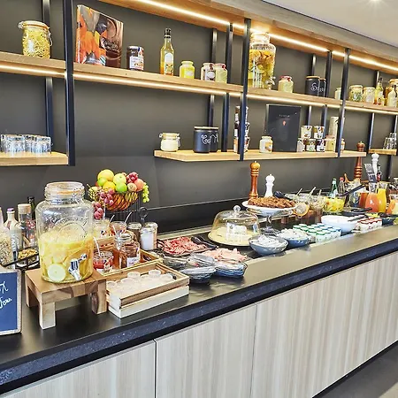 Radisson Paris 4* Le Bourget