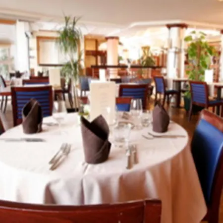 Hotel Campanile – Airport Le Bourget